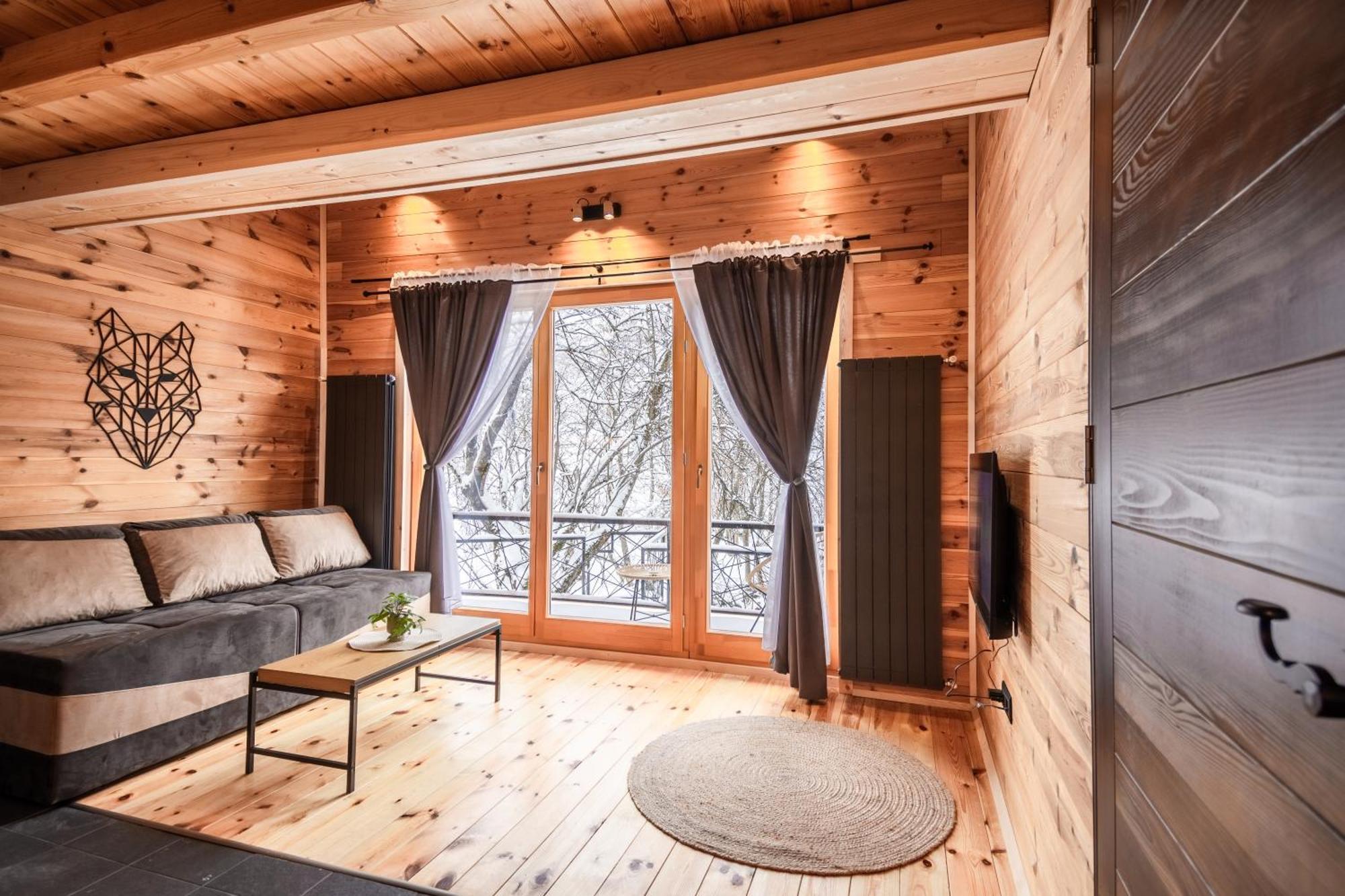 4 Chalet Kolasin